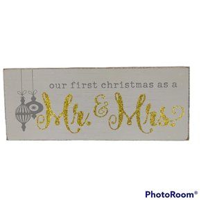 Quill To Paper White Reclaimed Wood "Our First Xmas Mr. & Mrs. Glitter Box Sign